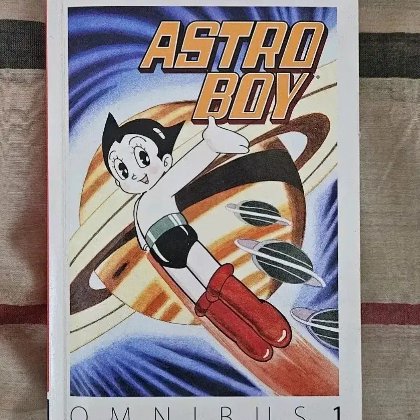 Osamu tezuka astro boy omnibus 1 영문 아톰