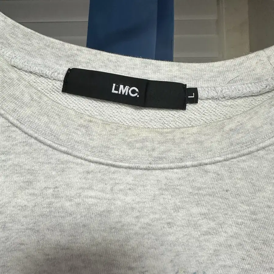 lmc 맨투맨 l 막입을분만 하자는 없는데 사용감