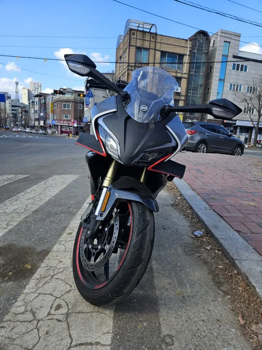 CFMOTO 450SR 야마하r3 닌자400 cbr500r mt9대차