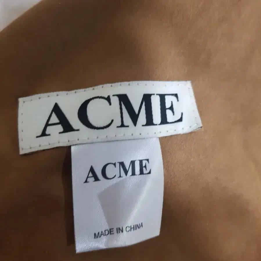 acme 에크미 스웨이드 무스탕