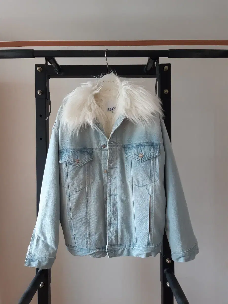 SJYP Sheep Wool Denim Jacket