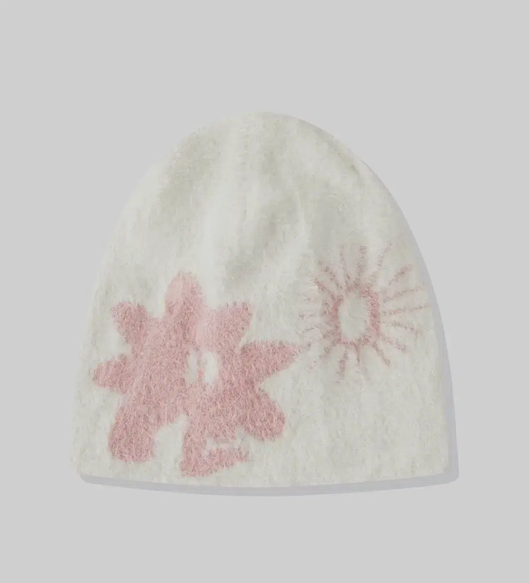 Sunlove Shaggy Beanie 썬러브 화이트 비니