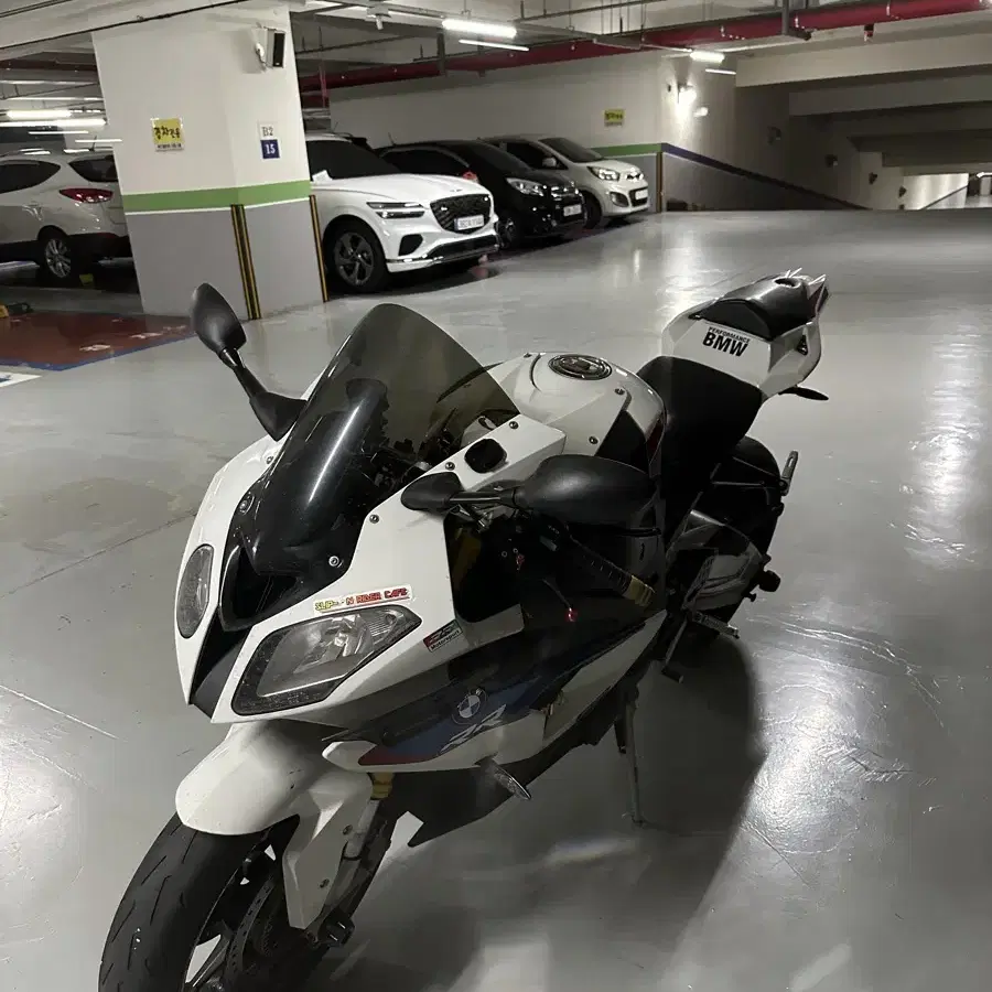 BMW S1000RR 오토바이