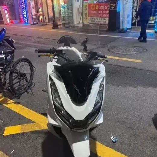 PCX125 ABS 22년식 팝니다