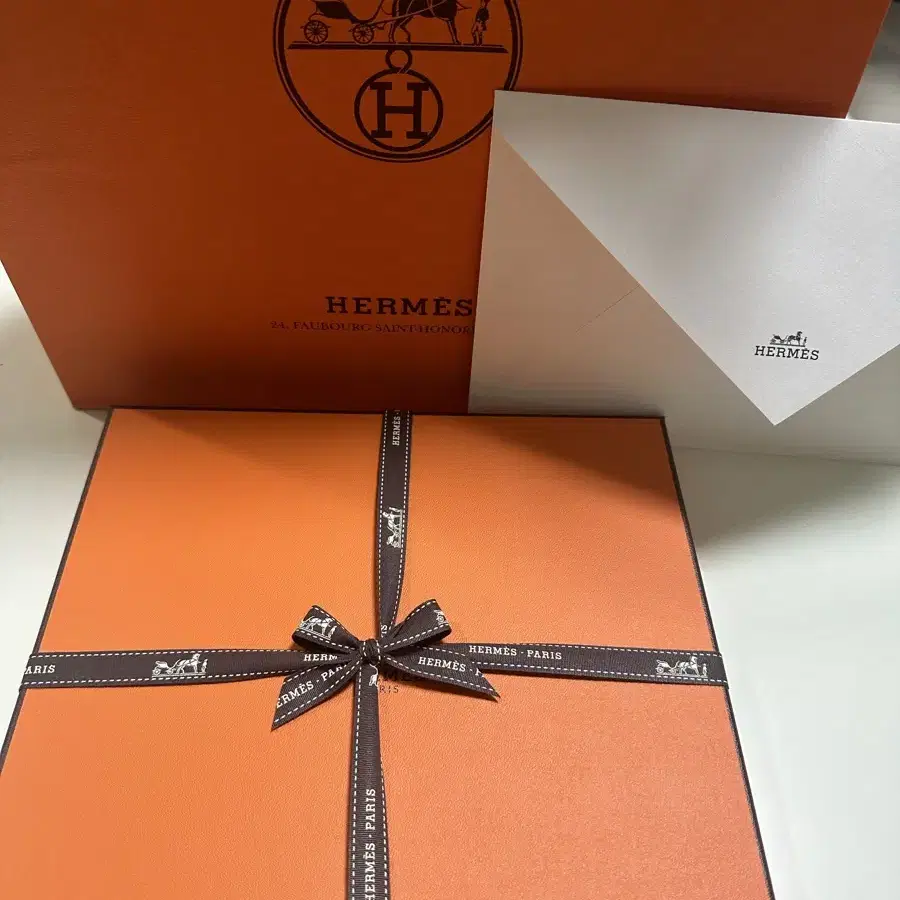 [정가-미개봉새상품] 에르메스 Hermes Flagship 플래그십 스카