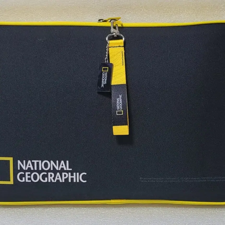 내셔널지오그래픽 National Geographic 노트북 파우치