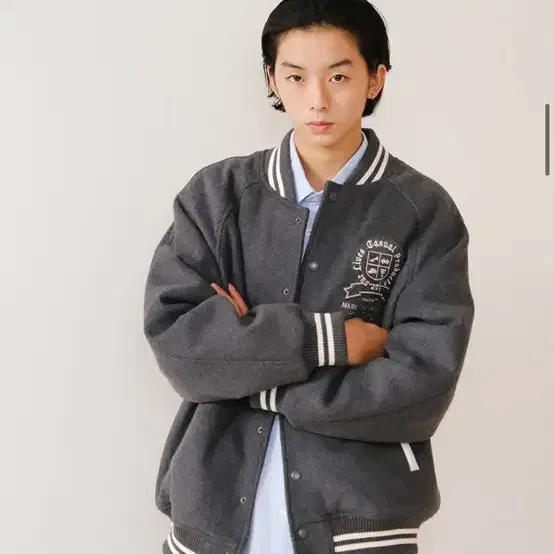 마크엠 WOOL VARSITY JACKET-GREY