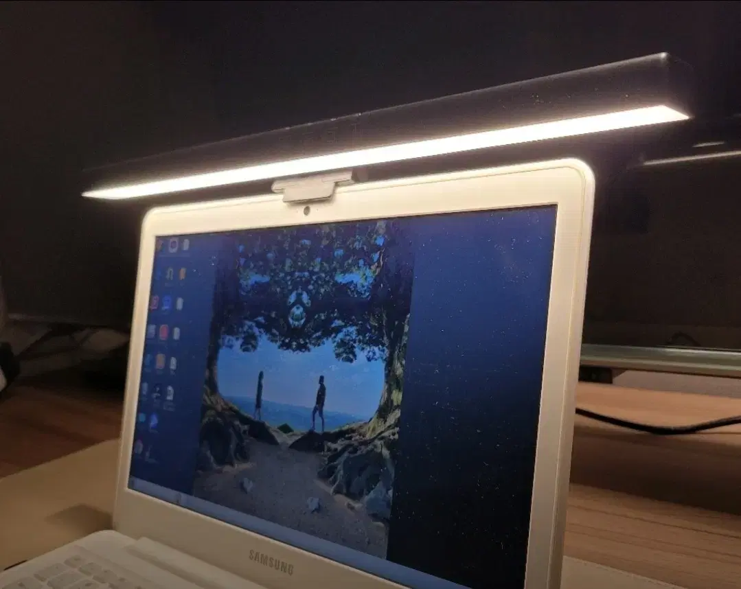 컴퓨터 모니터 조명등 무드등 수유등 책상등 40cm