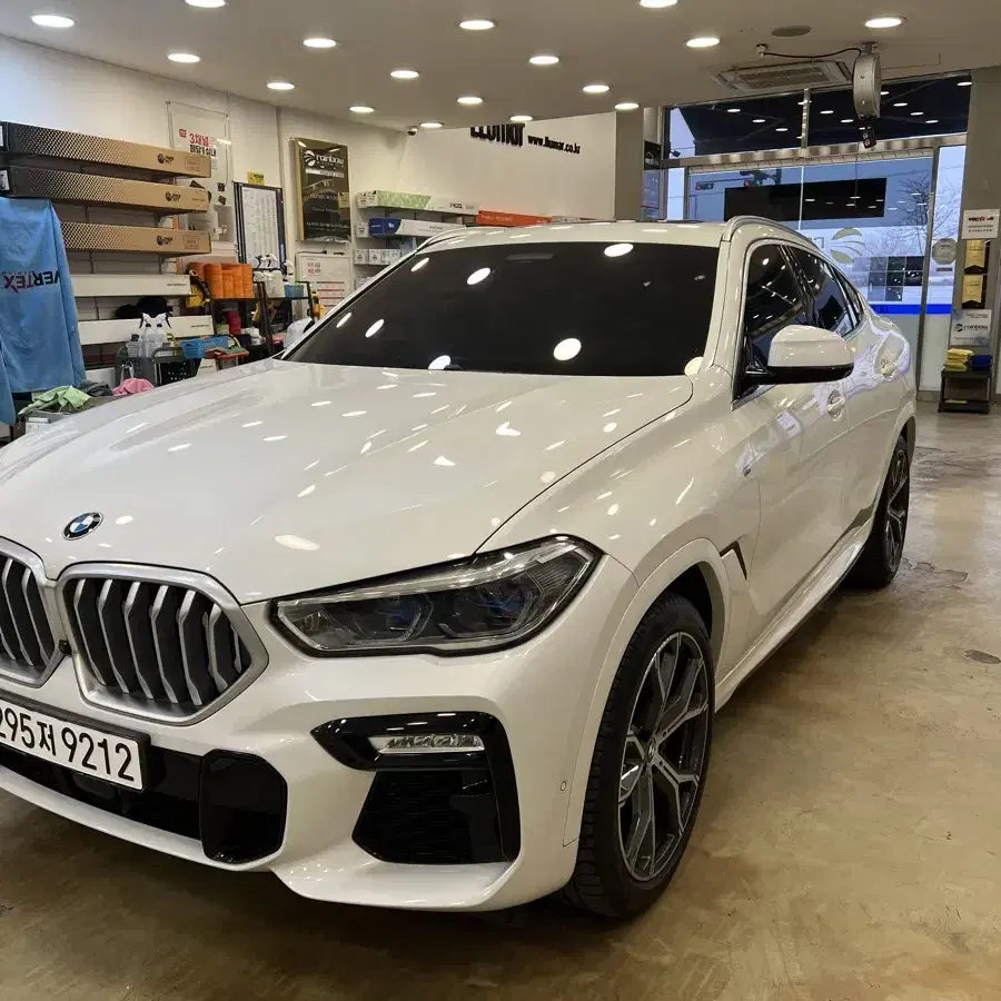 BMW X6(G60) 라이너매트 트렁크만 팝니다