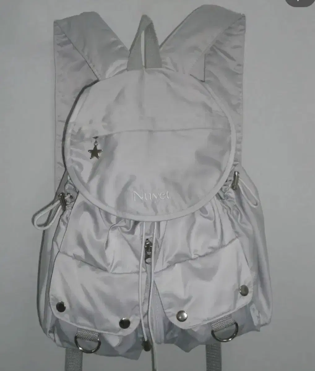 누옛 백팩 Nuyet round pocket backpack gray