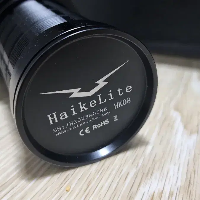 하이켈라이트 Haikelite HK08 플래시 팝니다 60,000루멘