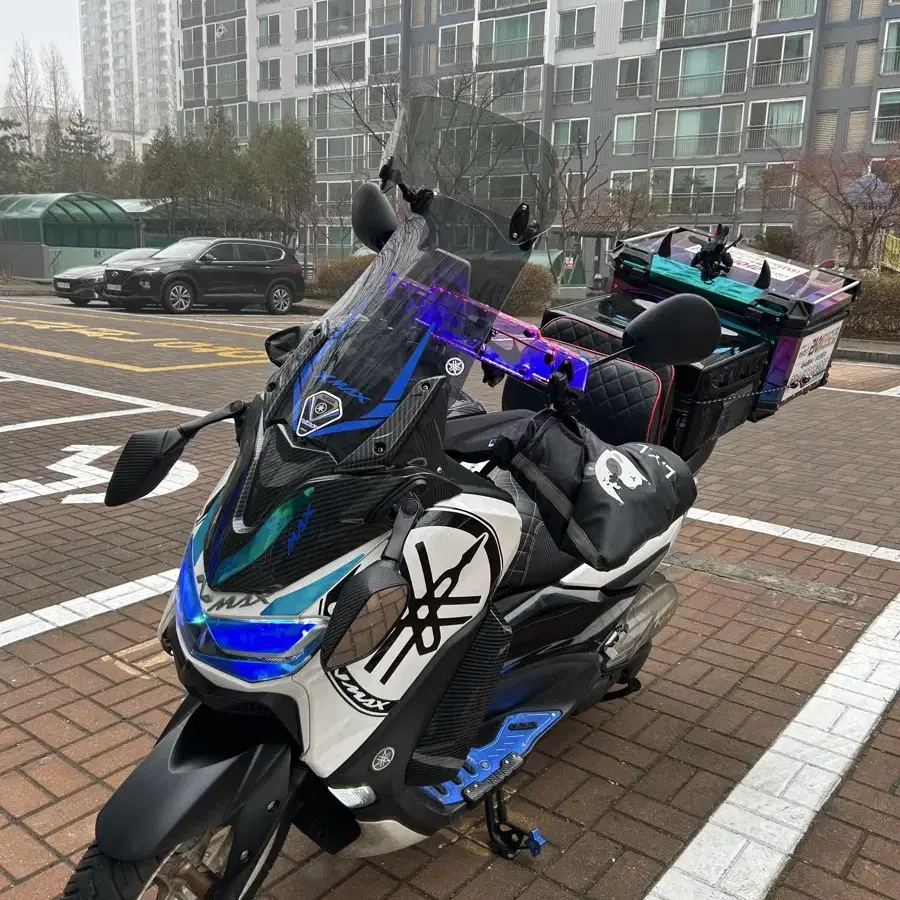 Nmax125 대차만 봅니다