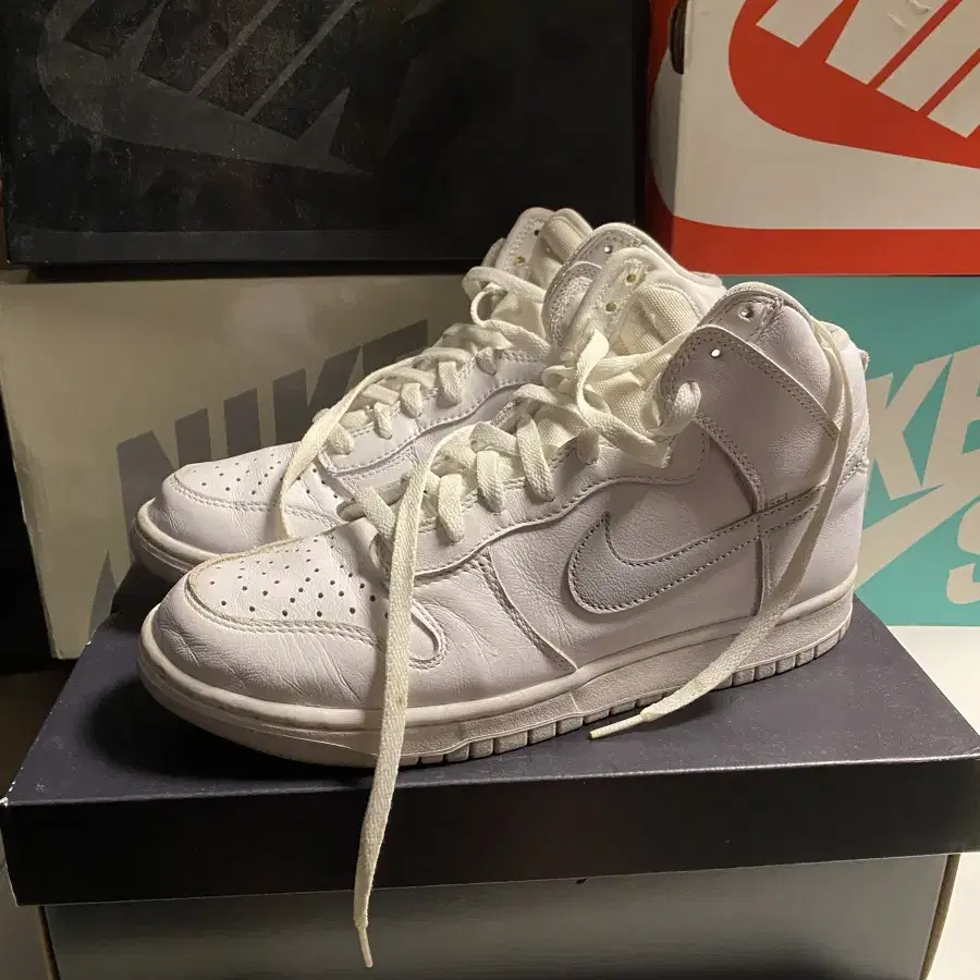 나이키 덩크 하이 화이트 280 Nike Dunk High SP Pure