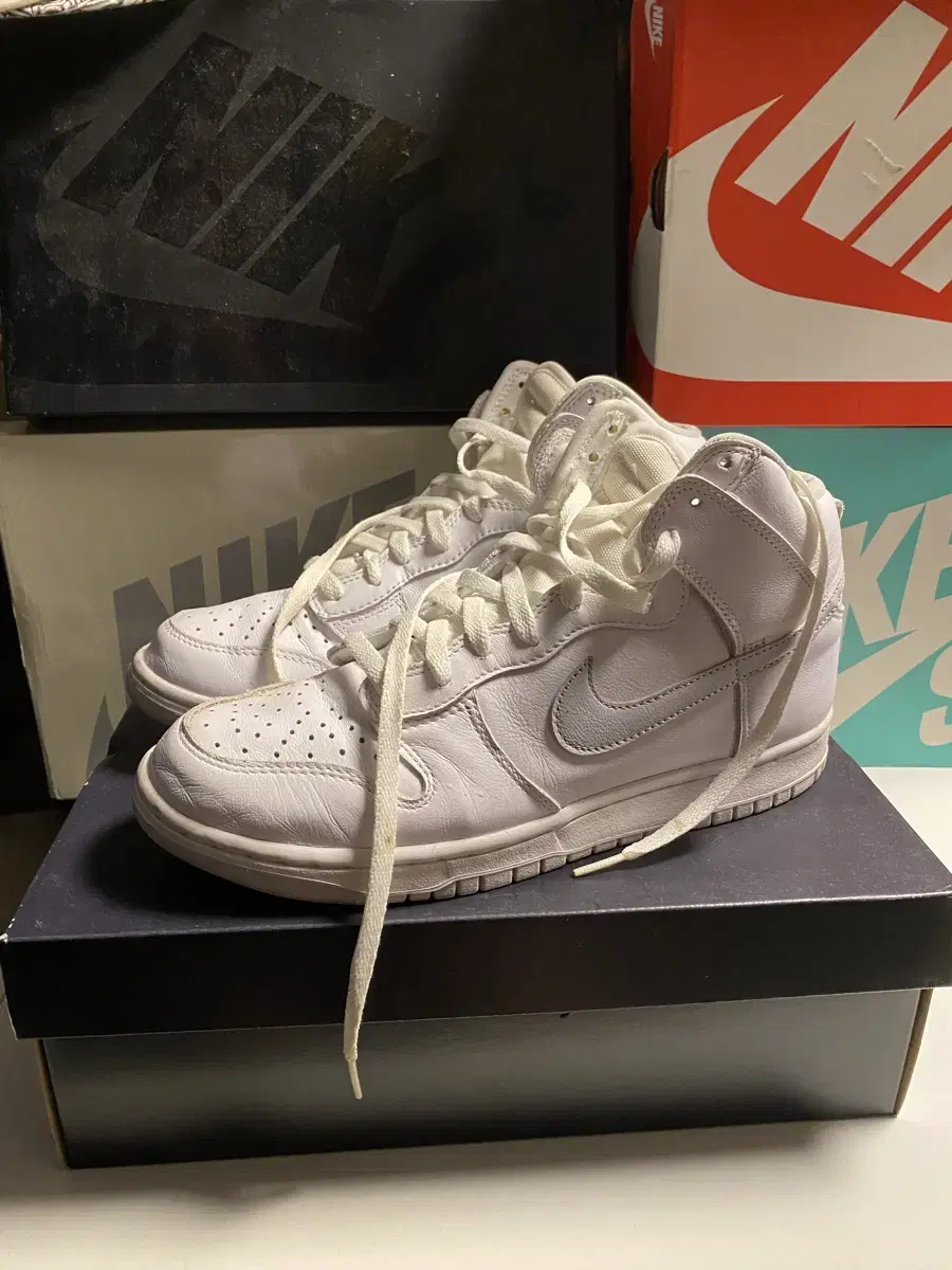 나이키 덩크 하이 화이트 280 Nike Dunk High SP Pure