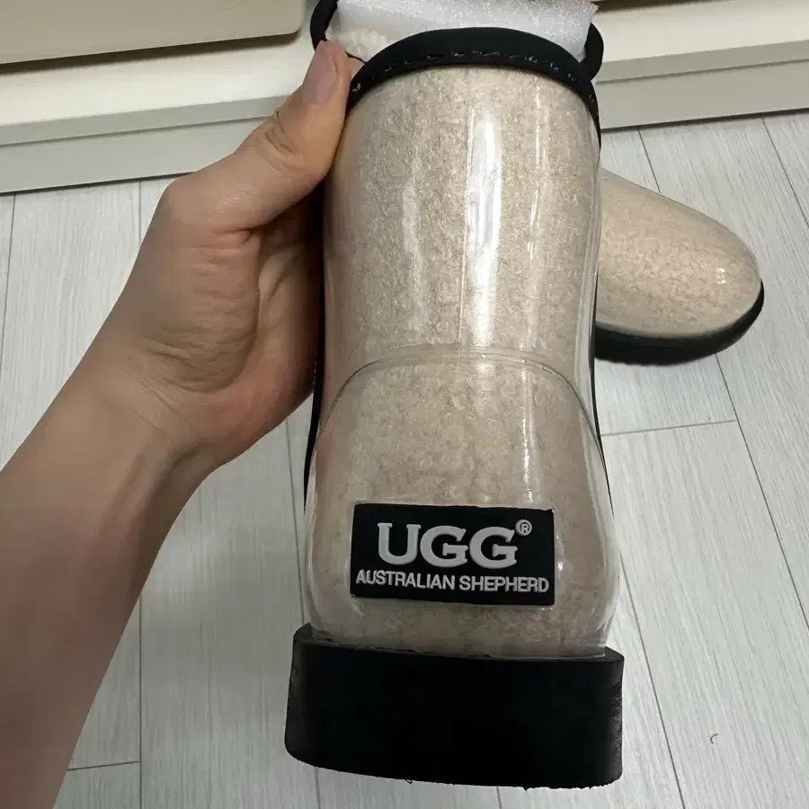 Ugg 클리어부츠