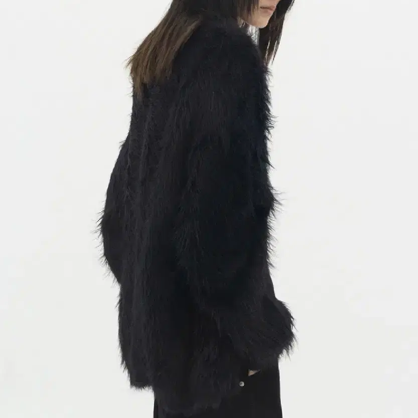 피키 소사이어티 oversized brush fur jacket