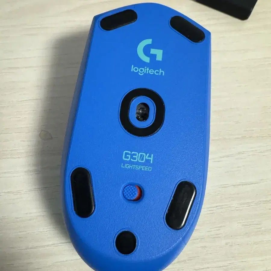 로지텍 G304