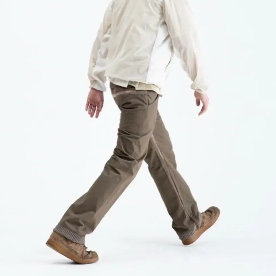 [4] XLIM EP.3 02 trousers brown