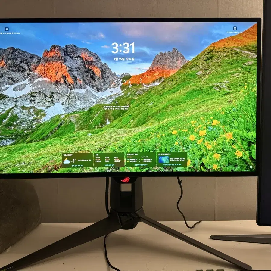 ASUS ROG SWIFT OLED PG27AQDM