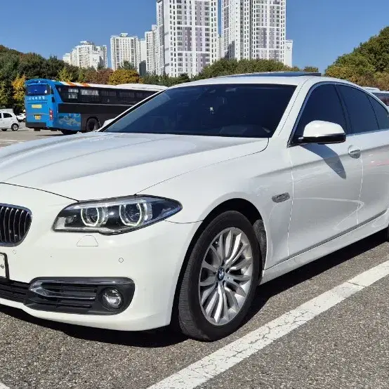 Bmw 520d Xdrive 럭셔리 플러스