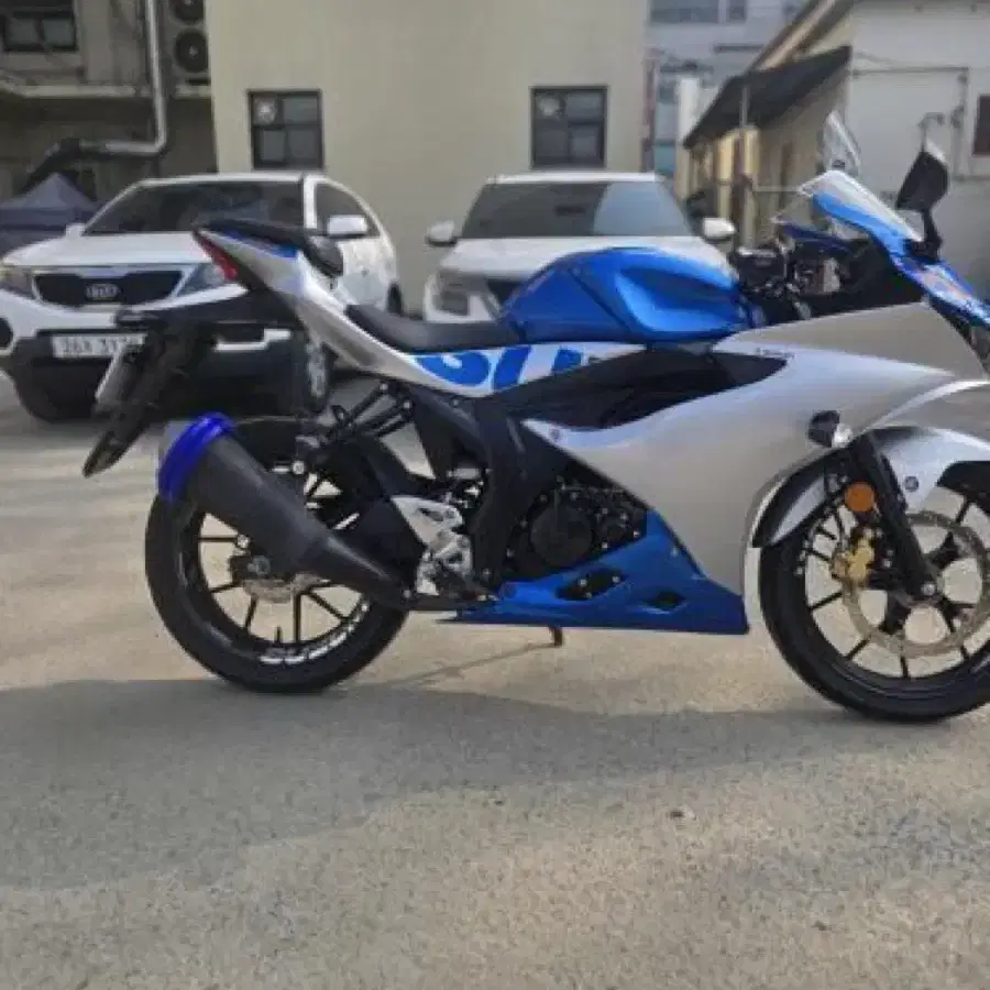 스즈키 GSX R125