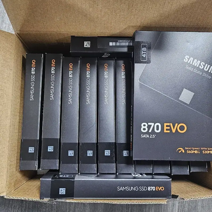 삼성 870evo 4tb 미개봉 팝니다