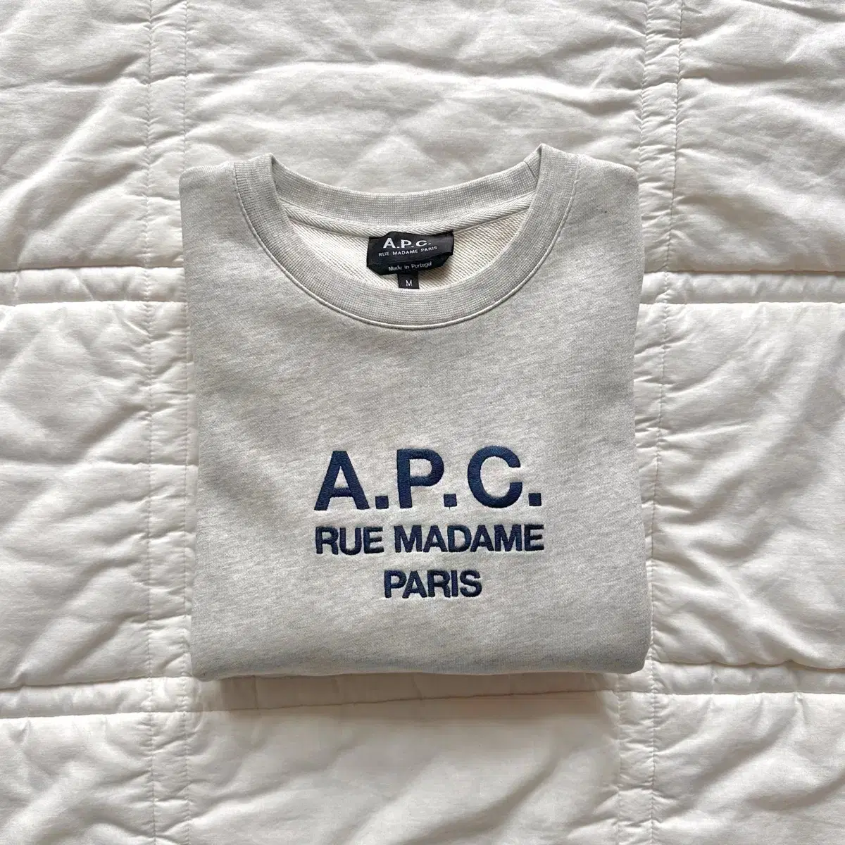 A.P.C. 아페쎄 여성 티나 맨투맨 에크루 M