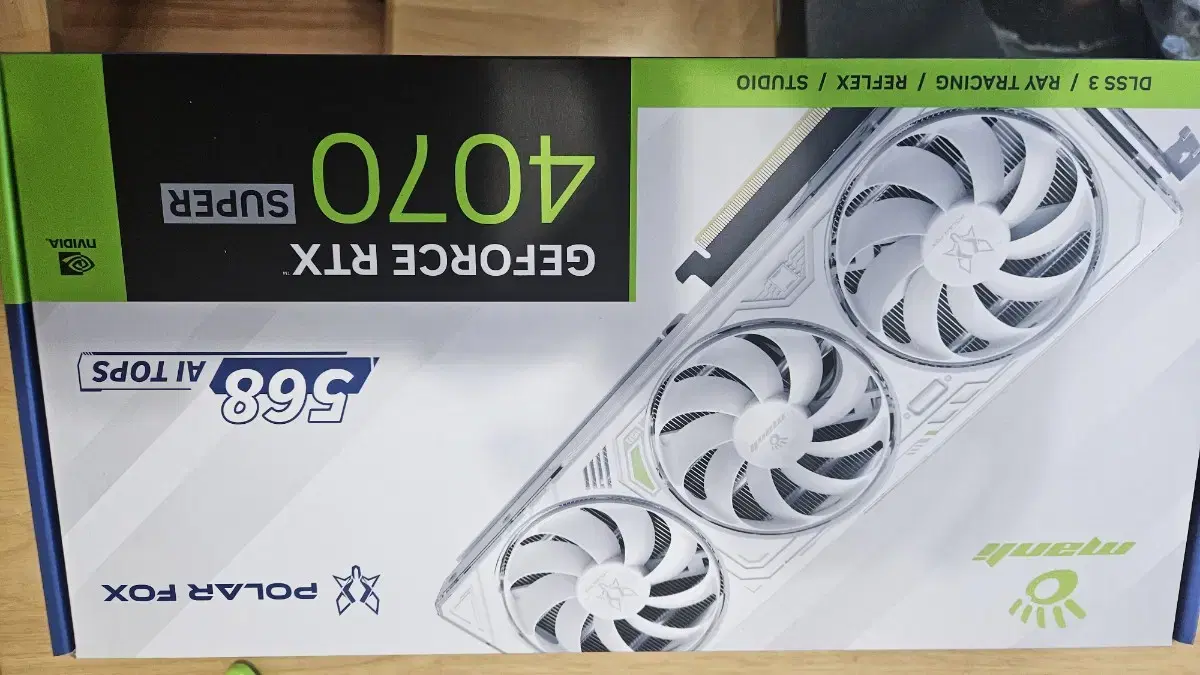 (미개봉)만리 지포스 RTX 4070 SUPER Polar Fox 화이트