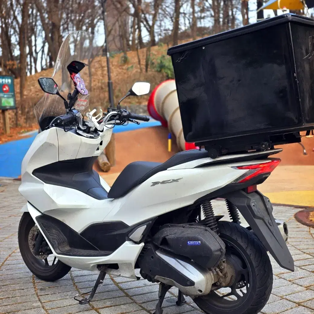 23년식 PCX125 ABS 배달세팅 팝니다