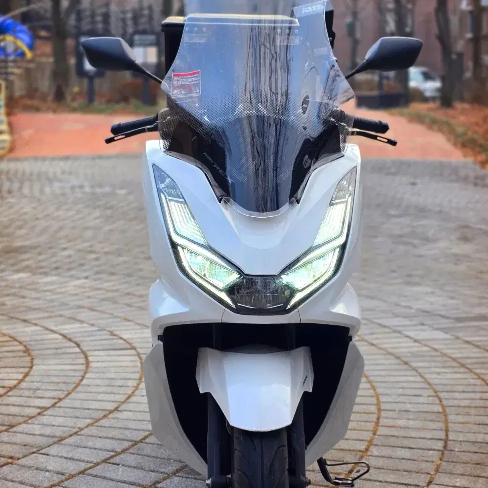 23년식 PCX125 ABS 배달세팅 팝니다