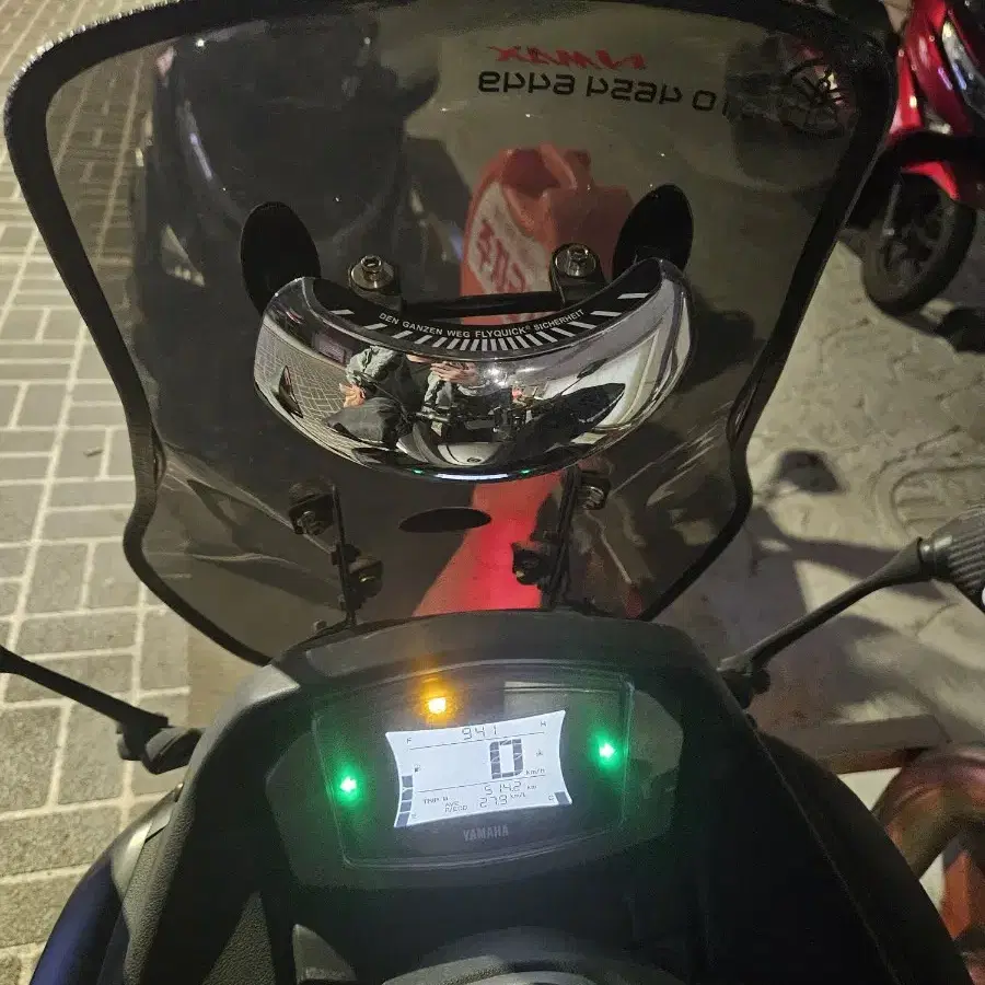 엔맥스 125cc 23년식 5100키로