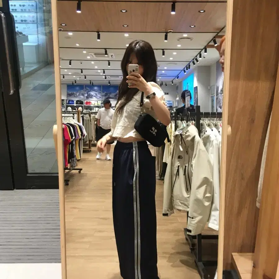 급구) 아워캐비넷 ice track pants 구해요