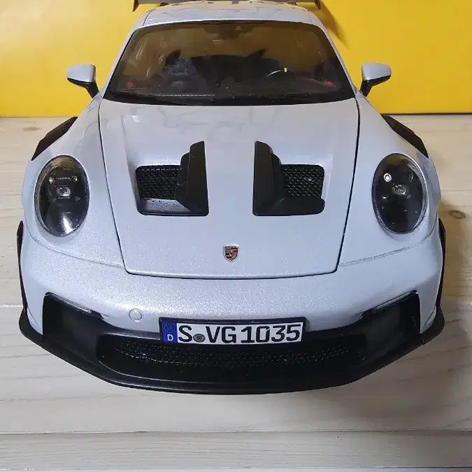 노레브 포르쉐 gt3 rs