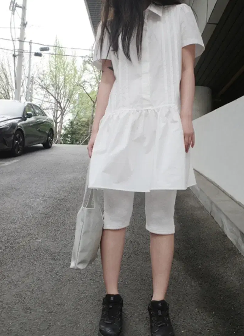 애프터먼데이 short sleeve midi ops (white)