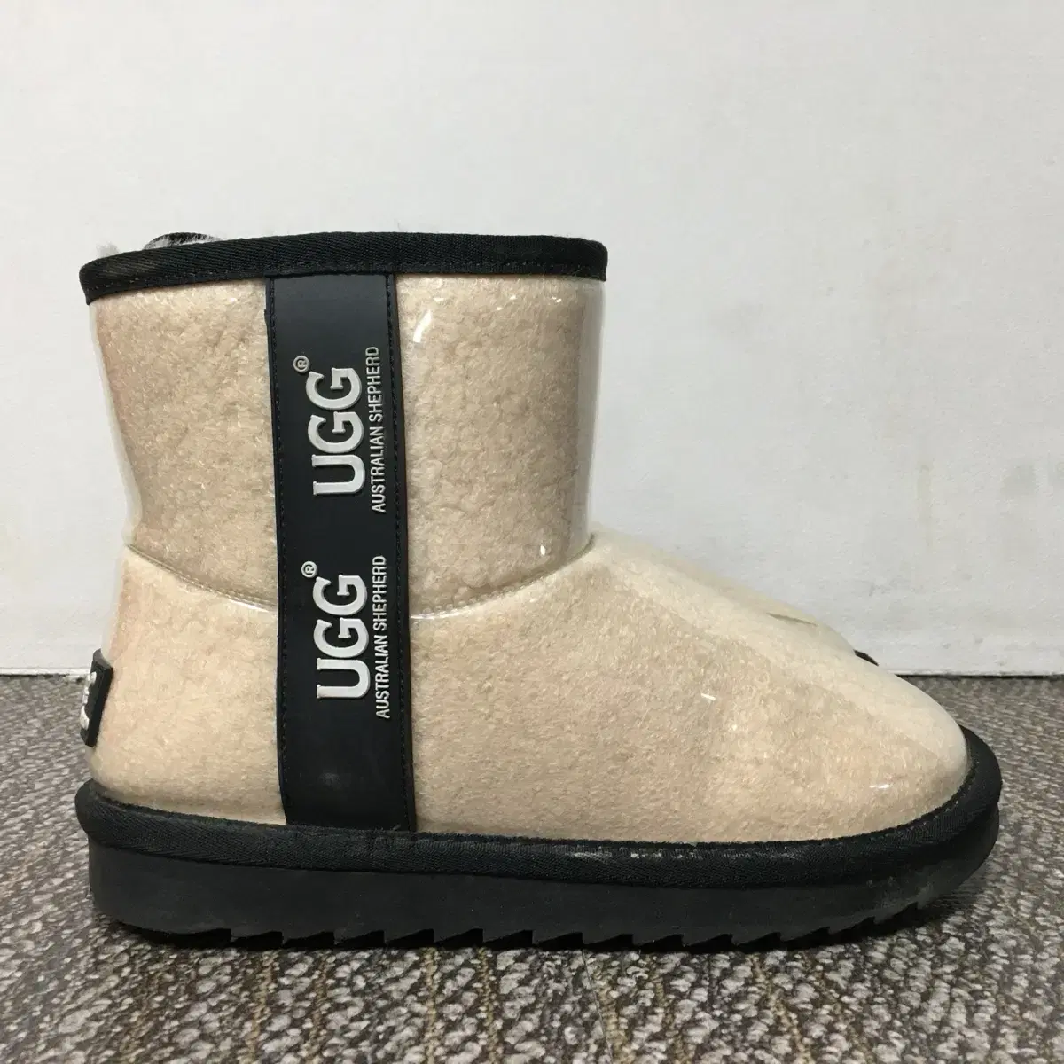 UGG 어그 키즈 클리어 부츠 eu33-34 (200-210)