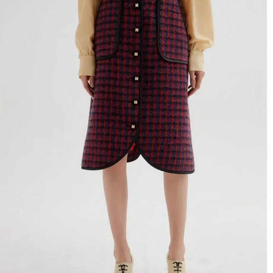 eenk twelve check paneled skirt