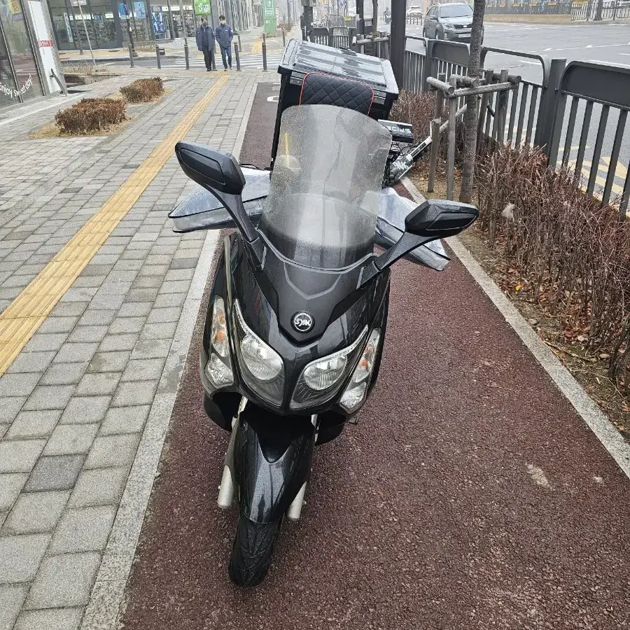 125cc 보이져 오토바이 판매합니다.