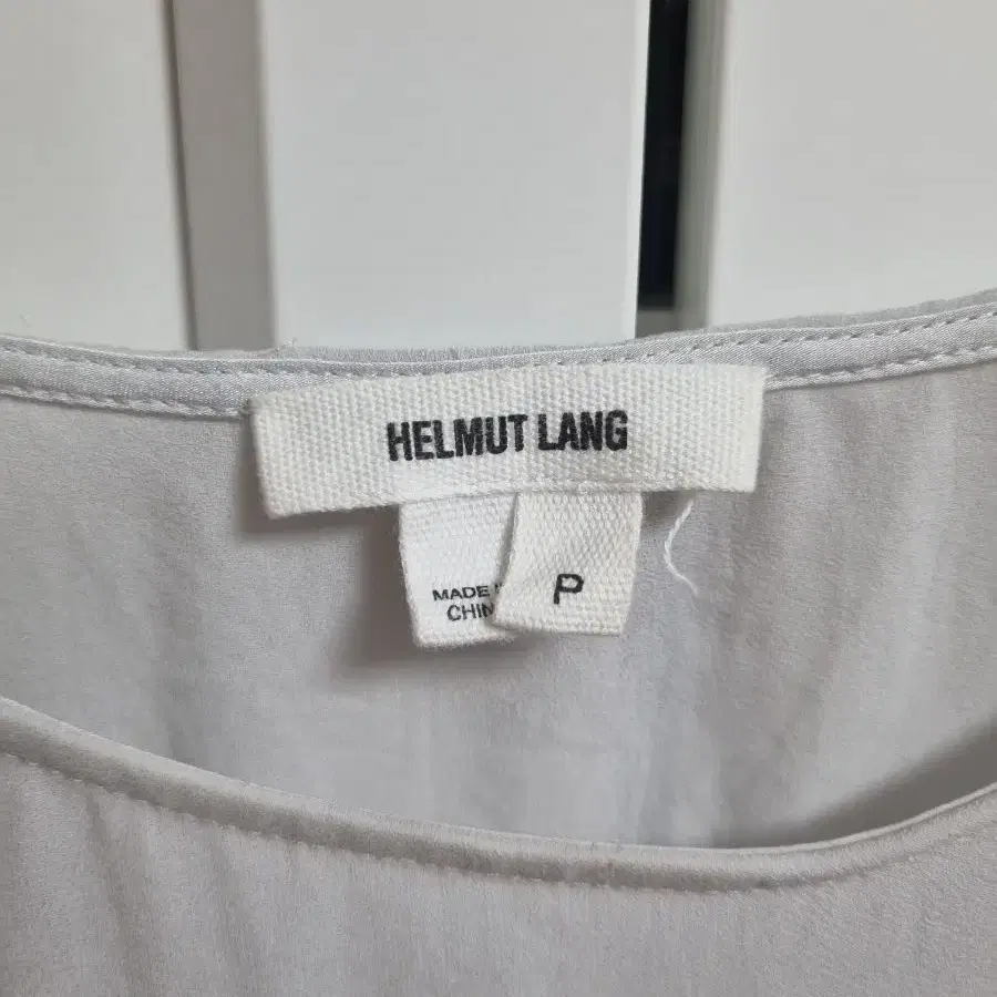 하늘하늘한 은회색 헬무트랭 티셔츠 helmut lang 스몰