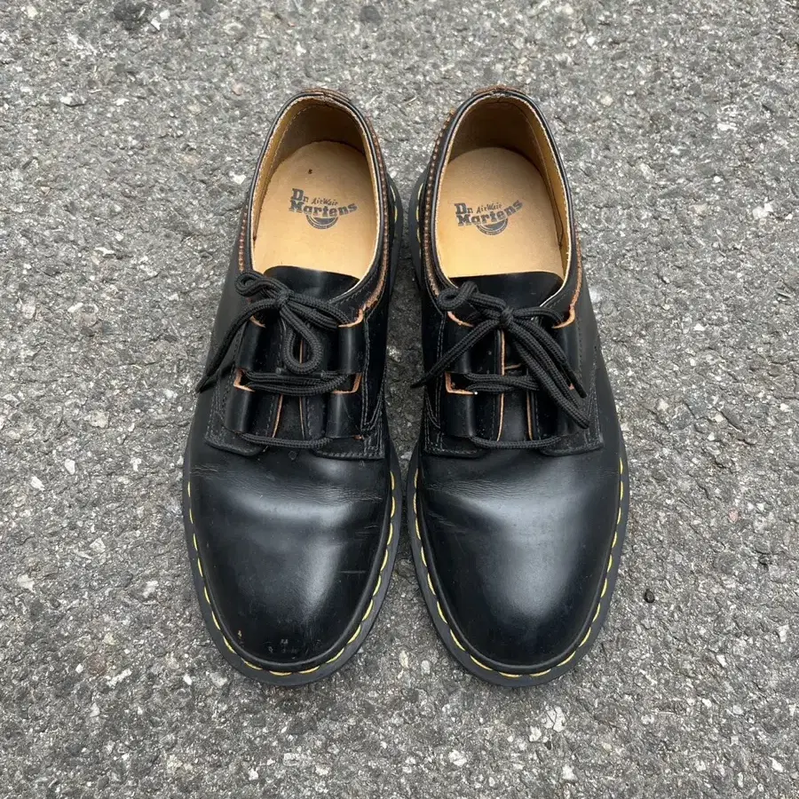 Dr martens 1461 길리 스무스