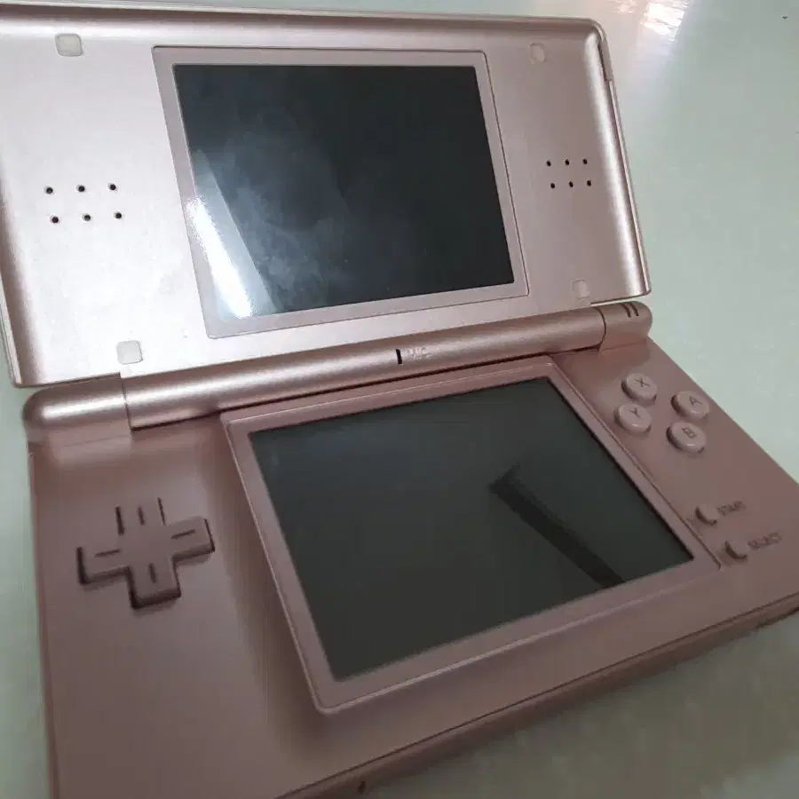 닌텐도 ds lite 로즈골드