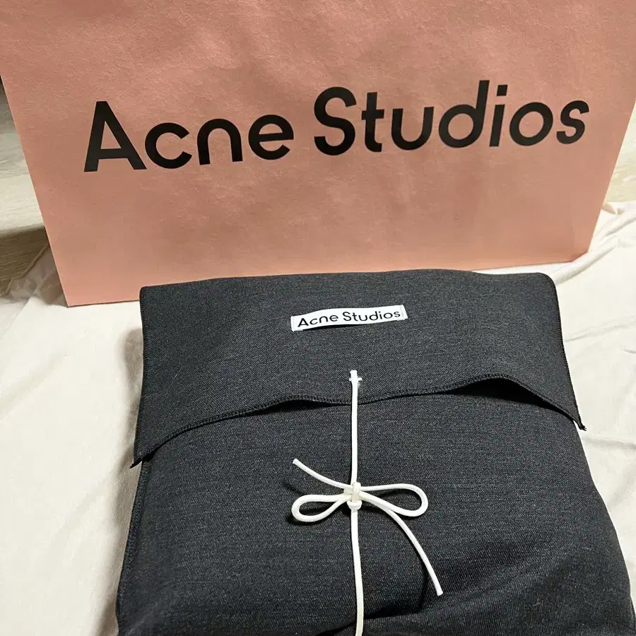 Acne Studios 아크네 스튜디오 모헤어 체크 스카프