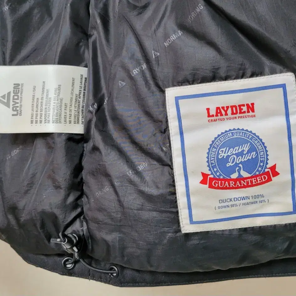 레이든 LAYDEN 덕다운 야상패딩 헤비다운 남성용 100(L~XL)