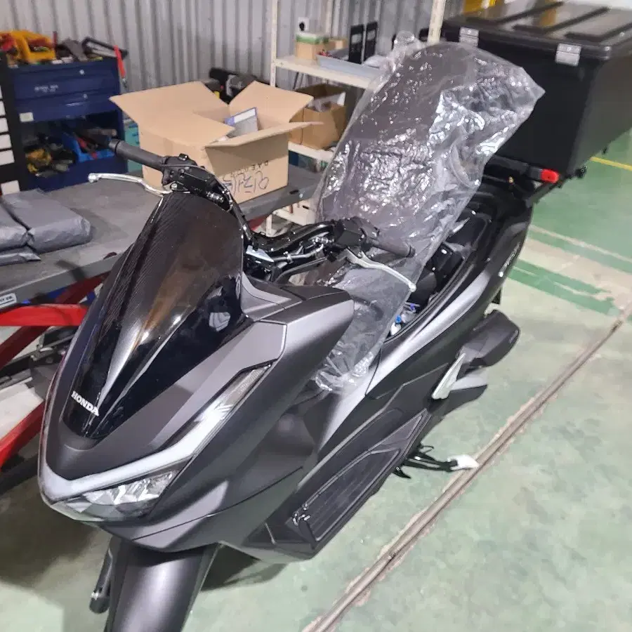 pcx125 25년,존테스125,350 신차리스 nmax  포르자