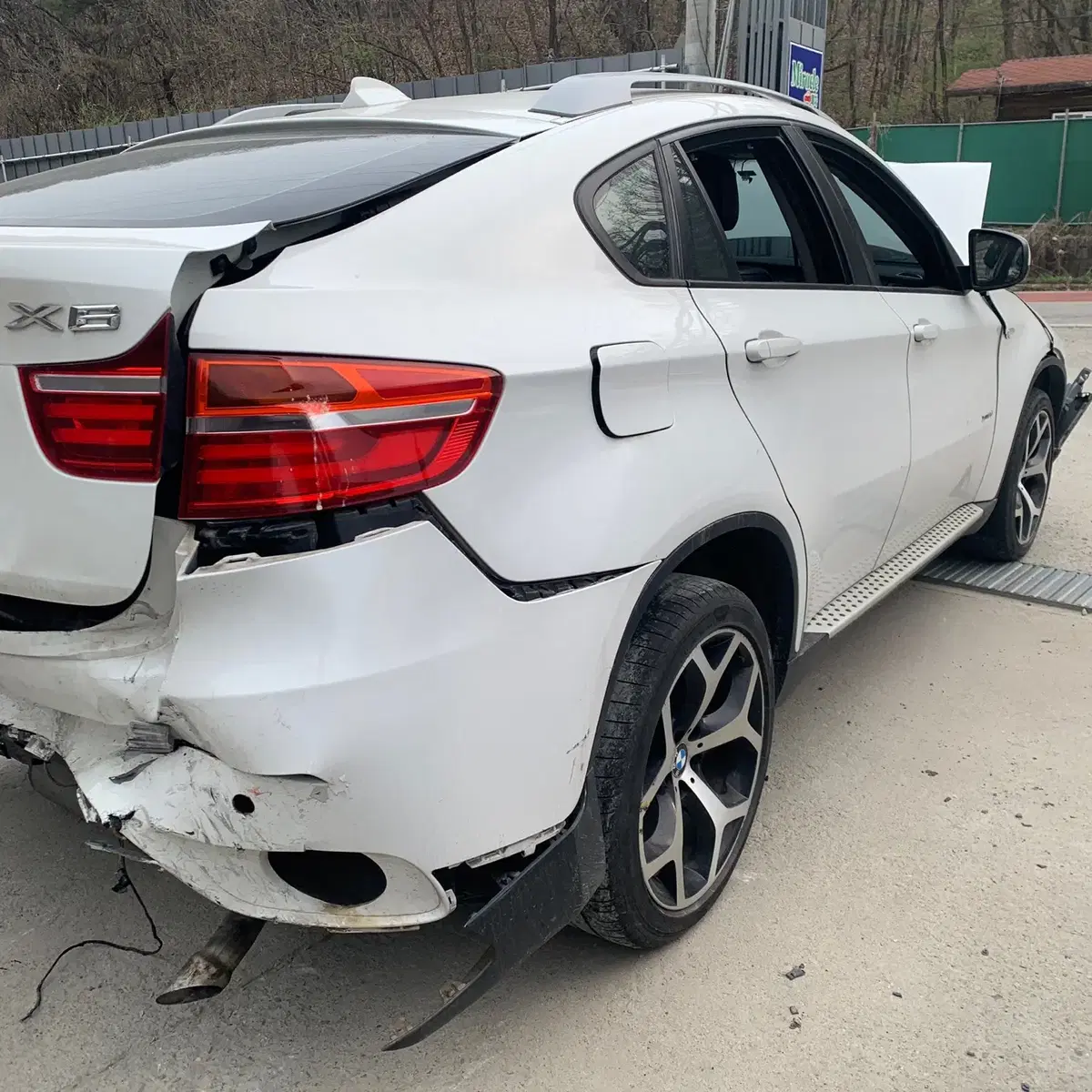 BMW X6 (E71)  B39328 2013년식 분해 판매합니다