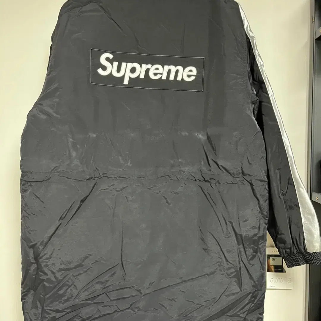 (XL) 슈프림 스타디움 파카 / Supreme Stadium Parka