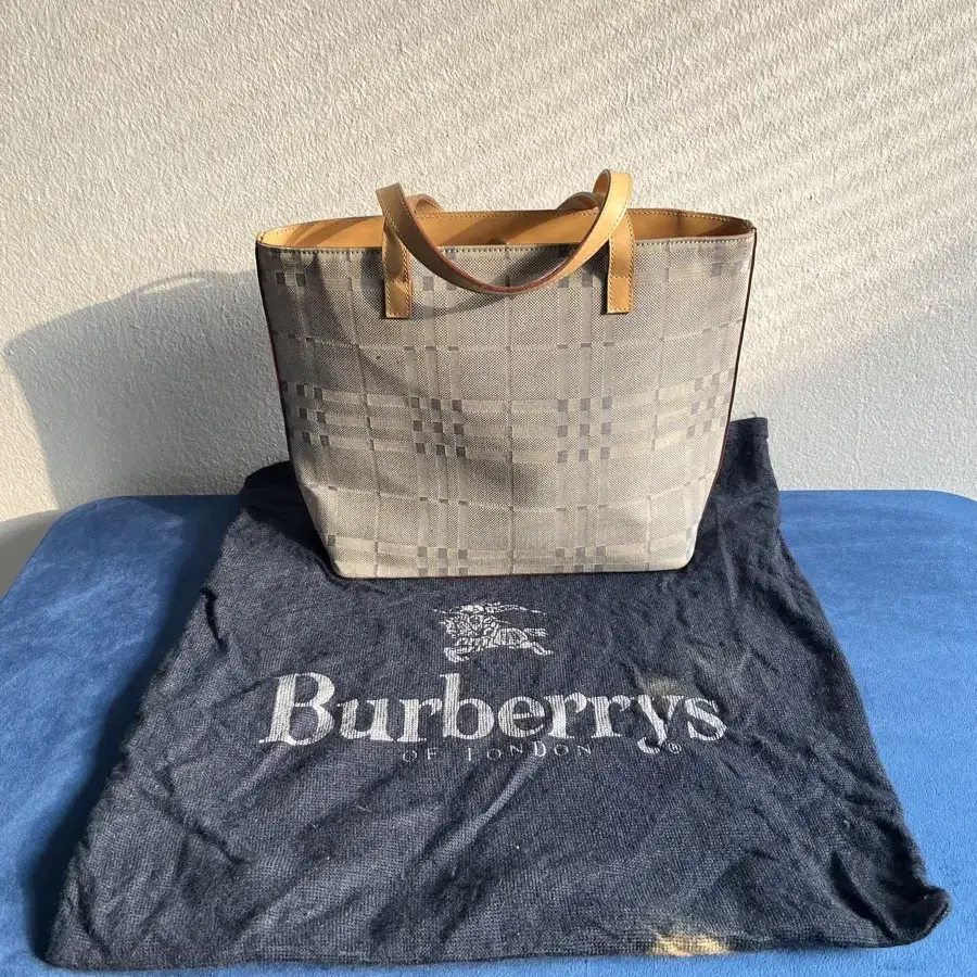 버버리 Burberry 토트백