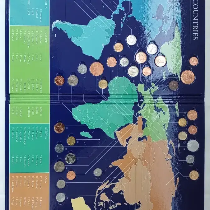 세계 50개국 50개 실제 동전 코인 세트 & 코인북