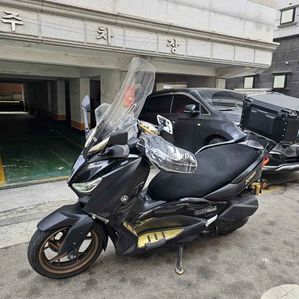 Xmax 22년식 15000km 신차급 480만원 판매합니다! (pcx