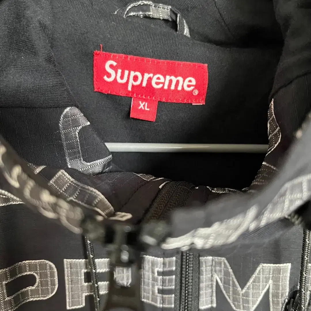 (XL)  슈프림 로고 립스탑 후드 트랙 자켓 Supreme jacket