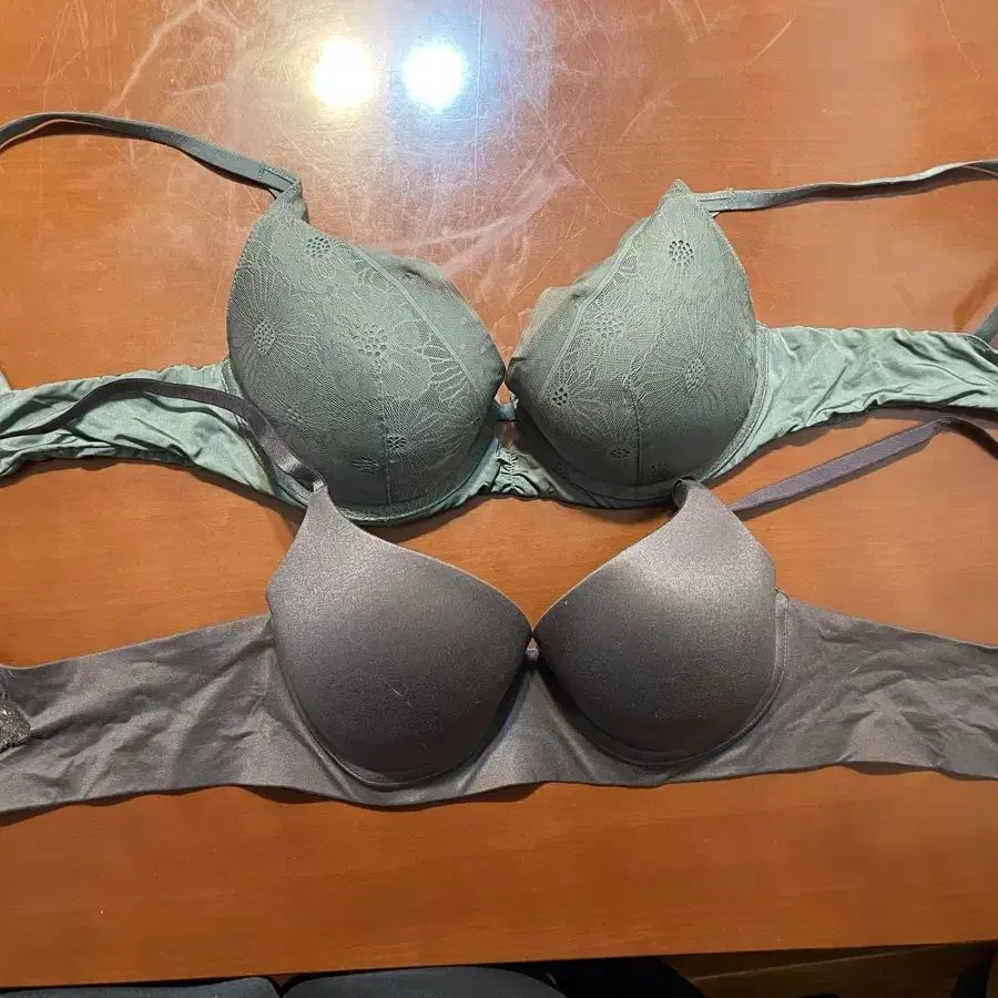 Aerie 36B 브라